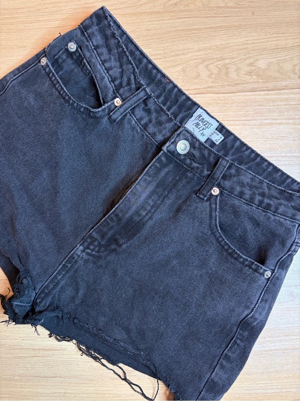 Princess Polly Black Denim Shorts US 6 100% Cotton Distressed Hem